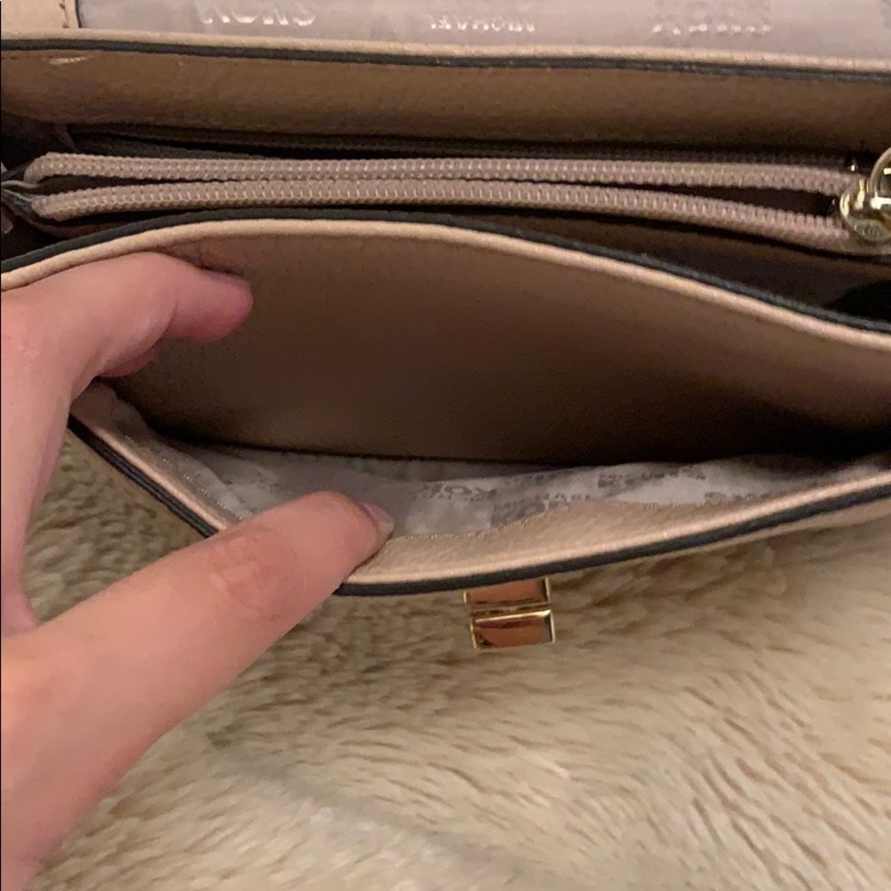 Purse - Picture 5 of 14